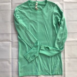 Lululemon long sleeve crew